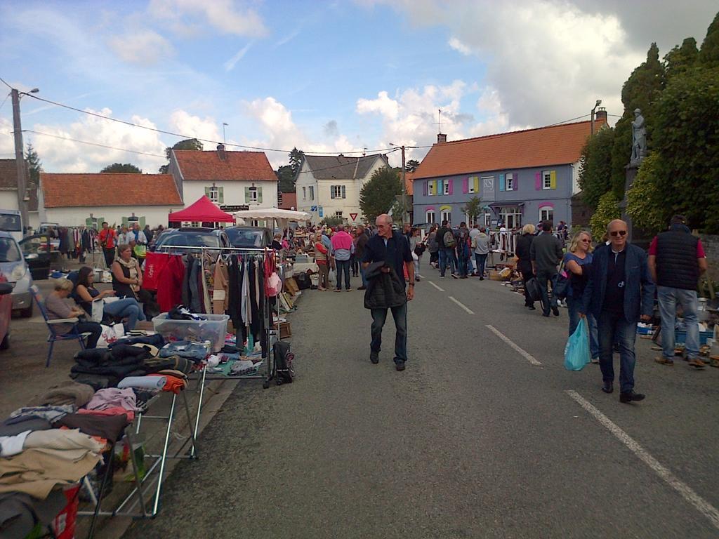 Clubhouse Gites Beussent Exteriör bild
